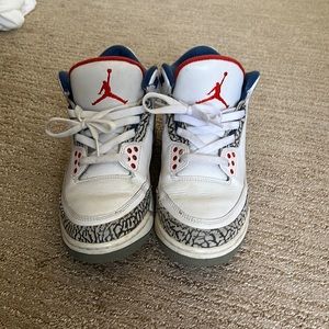 Air jordan retro 3 “true blue”